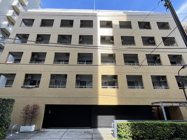 レジディア新宿イーストの物件外観写真